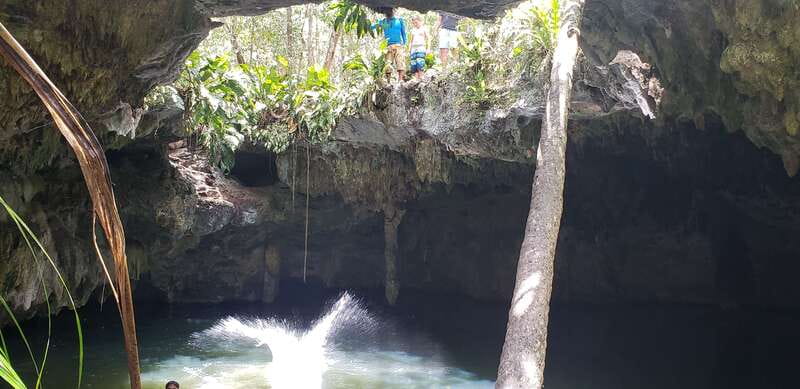Cozumel: Private Jeep Tour Shore Excursion - Snorkel in the Caribbeans Native Reef System