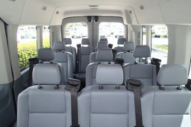 Cozy Oahu Circle Island Tour (14 Max) + Byodo-In Temple + Suprise - The Majesty of Waimea Bay