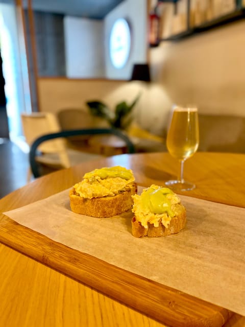 Craft Beer Tasting and tapas in Valencia - Sampling Four Valencian and Spanish Craft Beers