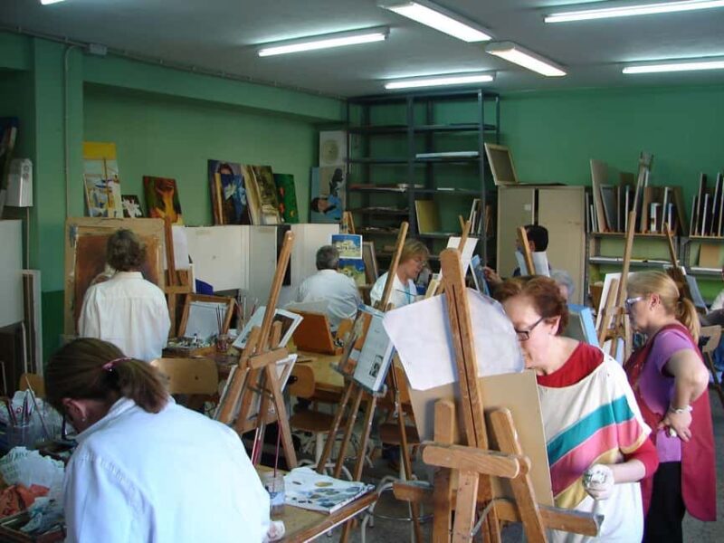 CREA TU ESTILO DE PINTURA / CREATE YOUR PAINTING STYLE - The Unique Focus on Creating a Personal Artistic Style