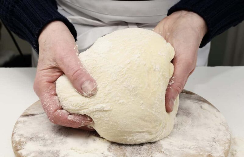 Create, Cook, Taste: Your Custom Pizza Course at La Stazione! - Accessibility and Practical Details of the Class