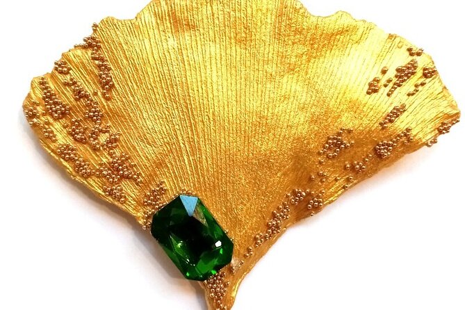 Create unique jewelry from top Parisian designer Bijoux Blues - What to Expect During Your Jewelry Creation Session