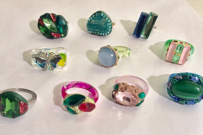 Create unique jewelry from top Parisian designer Bijoux Blues - Flexibility with Bookings and Cancellations