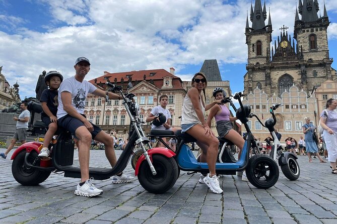 Create your own route on eScooter and enjoy Prague on wheels! - Exploring the Jewish Quarter and Its Landmarks