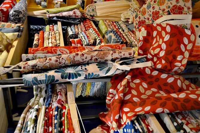 Creative Venice: Artisan Excellence and Craftsmen Workshops - Discovering Ecological Shoe Making at Rialto