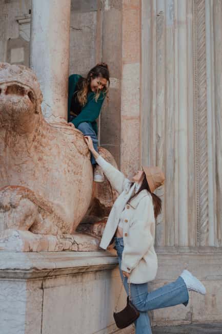 Cremona: Photo Shoot in the Historic Center - What to Expect During the 30-Minute Session