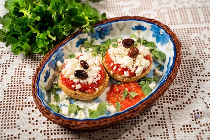 Cretan Cooking Class and Dinner: Evening in a Rethymno Home - Why This Cooking Class Offers Great Value