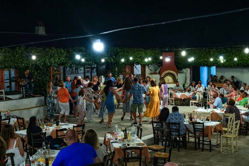 Cretan Night: Dinner & Live Show at Pano Karouzanos Village - Key Points
