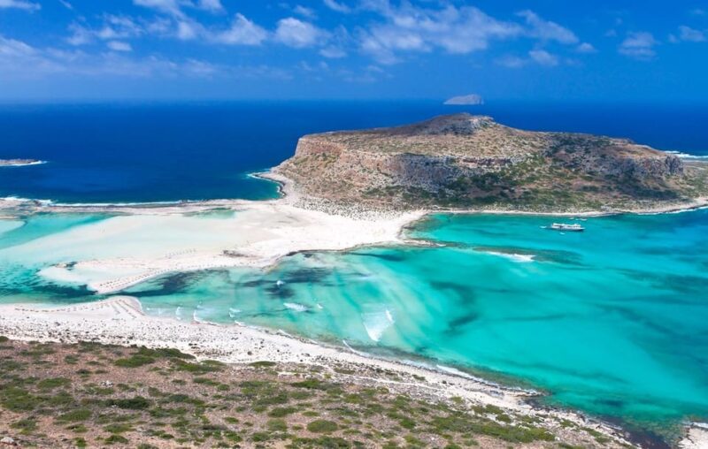 Crete: Balos Cruise late and direct - Stopping at Skaleta for a quick refreshment before heading to Kissamos