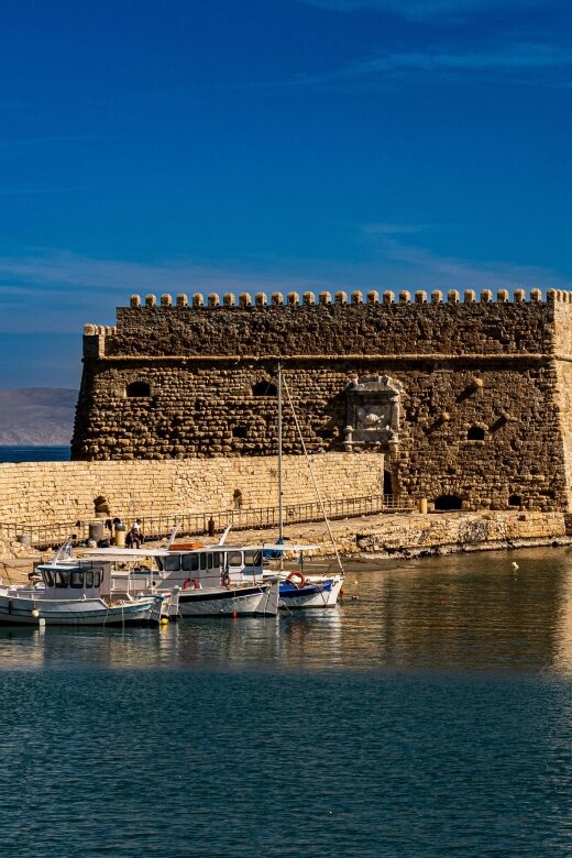 Crete: Day Tour to Heraklion City, Market & CRETAquarium - Practical Tips for Tour Participants