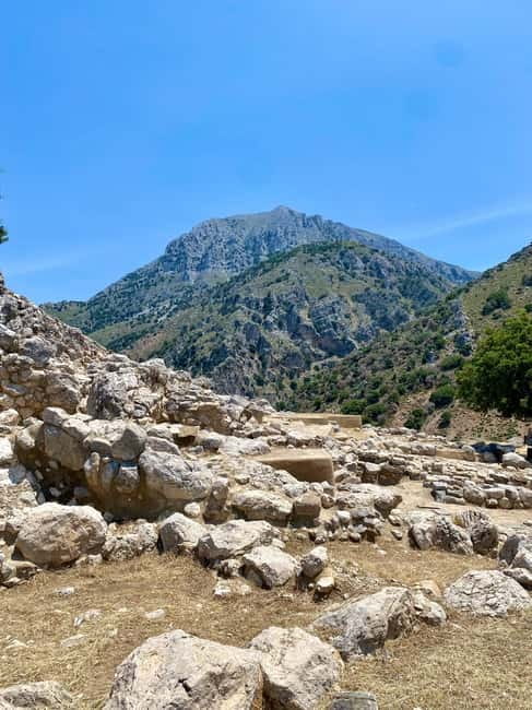 Crete: Guided Hiking Tour, Kavousi Canyon & Swimming - Exploring Crete’s Kavousi: A Guided Hiking Adventure with Swimming