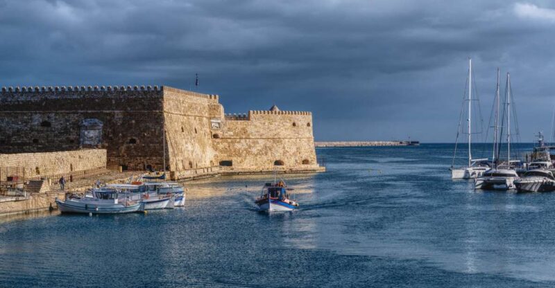 Crete: Heraklion Center, Local Market and Creta Aquarium - Discover Heraklion’s Charms with a 6-Hour Guided Tour