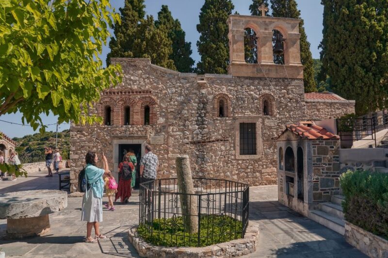 Crete: Knossos Palace and Lassithi Plateau Day Tour - Scenic Drive and End-of-Day Drop-off