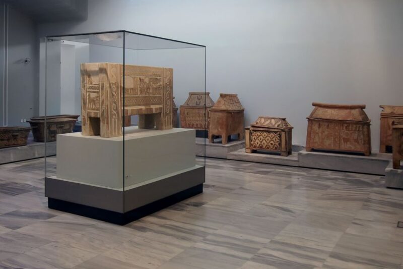 Crete: Knossos Palace and Museum E-Tickets with Audio Guides - The Value and Overall Suitability of the Tour