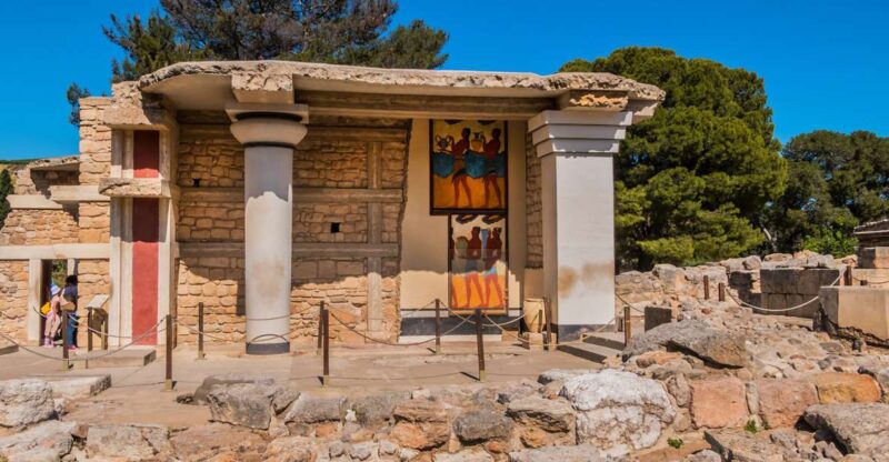 Crete: Knossos Palace Entry Ticket with Optional Audio Guide - Final Thoughts: Who Will Appreciate This Tour?