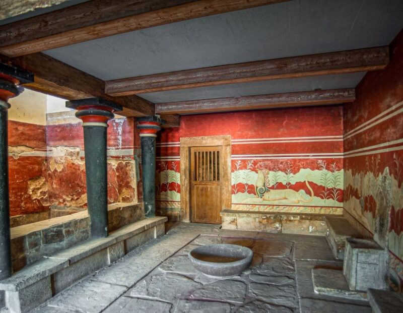 Crete: Knossos Palace, Heraklion City, Market Guided Tour - How the Tour is Organized: From Pick-up to Drop-off