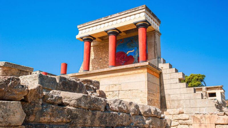 Crete: Knossos Palace & Heraklion City Tour - Discovering Heraklion’s City Center and Venetian Harbor