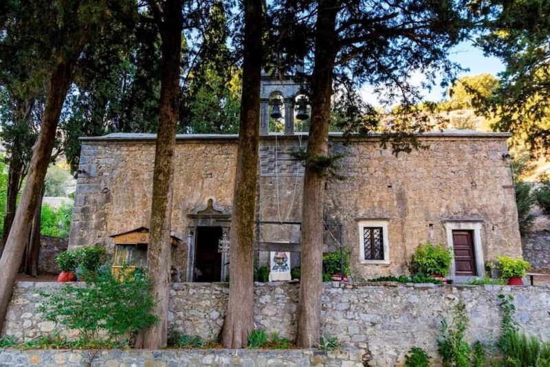 Crete: Knossos Palace & Lasithi Plateau Small Group Tour - Convenient Pickups and Drop-offs Across Crete