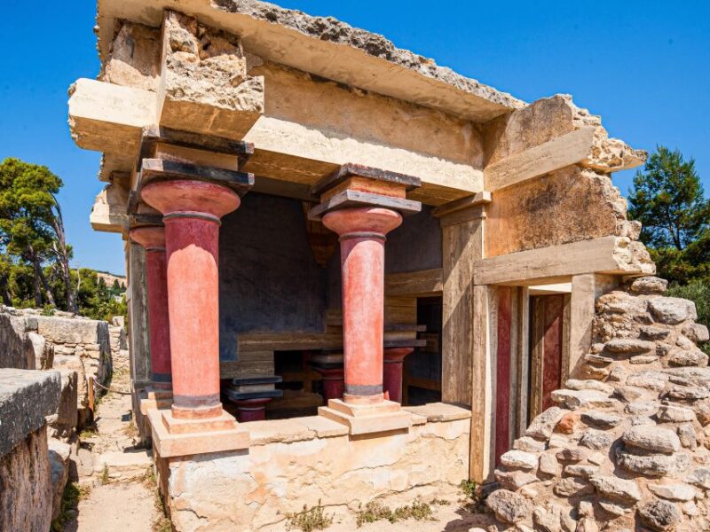 Crete: Lasithi Plateau & Knossos Palace Tour - Practical Details: Transportation and Guides