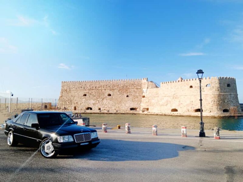 Crete: Private Tour with Classic Mercedes/ Choose a Daytrip - Heraklion: Knossos Palace and the City Center
