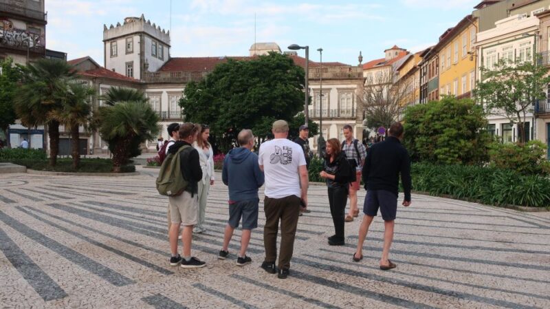 Crimes & Mysteries - Exploring the Narrow Streets of Porto’s Jewish Quarter