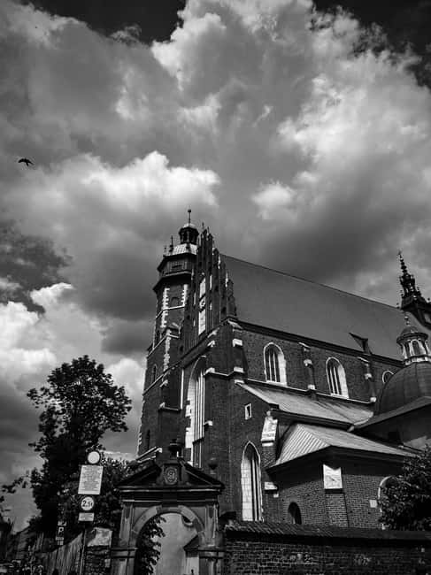 Criminal Kazimierz: In the Footsteps of the Krakow's Vampire - Comparing This Crime Tour to Similar Experiences