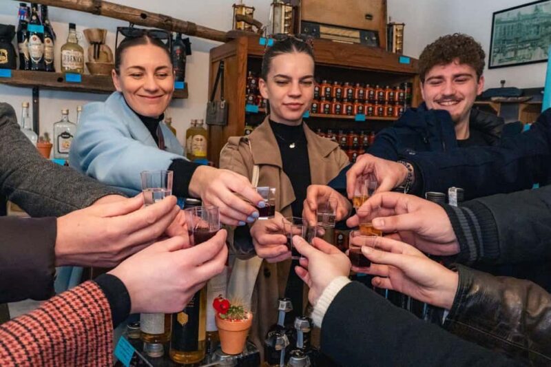 Crobites - Zagreb's first free gastro tour - From Dolac Market to Opatovina Park: A Short Walk