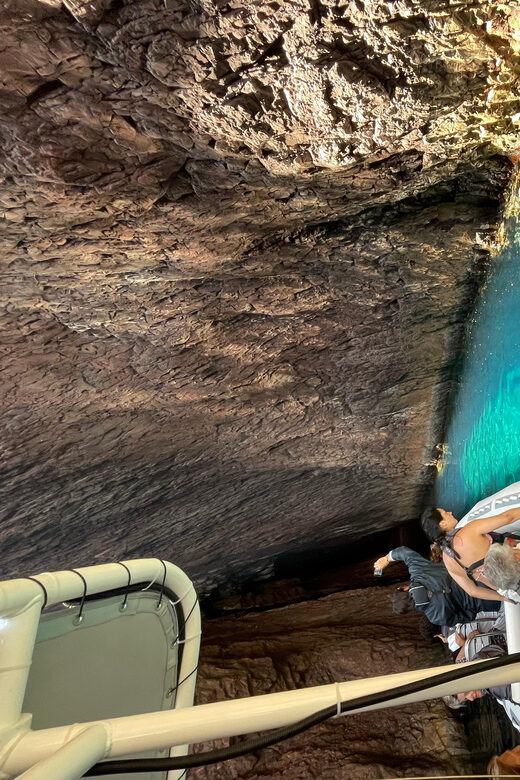 Croisière Scandola Piana Girolata Baignade bateau 12 places - Swimming and Snorkeling in Secluded Coves