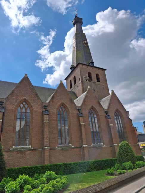 Cross Into Belgium from Amsterdam: Unique Border Day Trip! - Who Will Appreciate This Tour Most