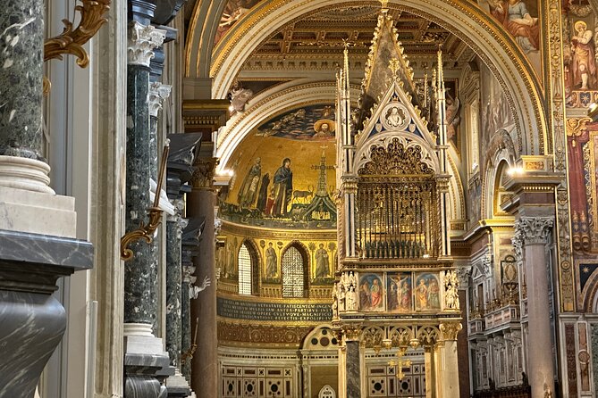 Crossing the Four Holy Doors In Rome Jubilee Tour For Catholics - Exploring St. Peters Basilica in Vatican City