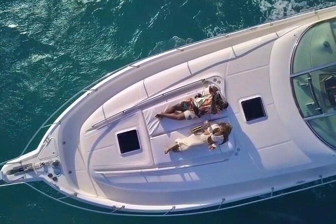 Cruise in Style on our 48 Foot Yacht in Cancun for 15 People - The 6-Hour Isla Mujeres Exploration and Adventure