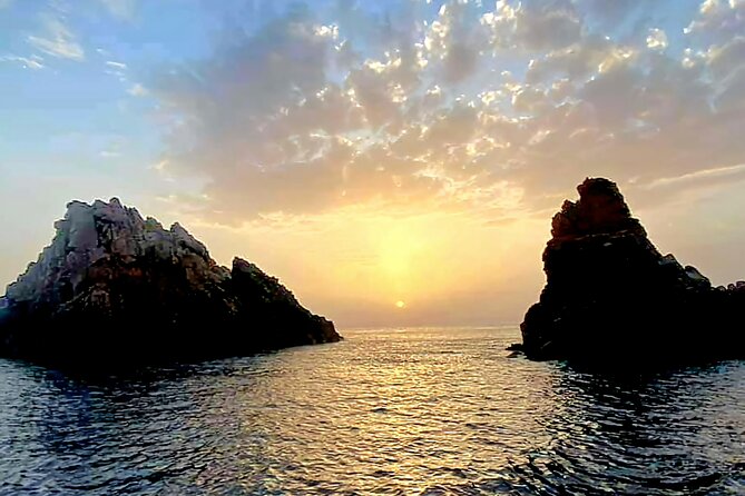 Cruise Sunset Aperitif Scandola/Gulf Porto/Piana Boat 12p - Marveling at the Calanques de Piana at Dusk