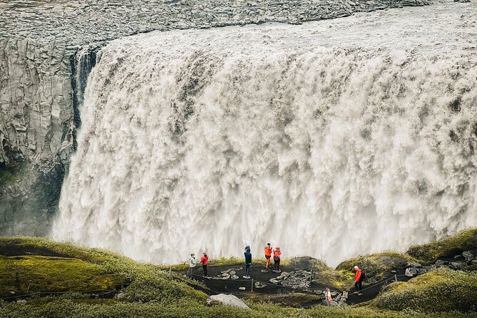 Cruise Tour Godafoss and Myvatn Lake and Dettifoss Small Group - Inside the Grjótagjá Cave: Iceland’s Hot Blue River