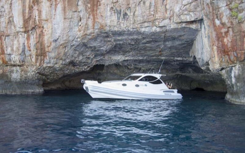 Cruise with style to Balos & Gramvoussa - Exploring Gramvousa’s Venetian Fortress and History