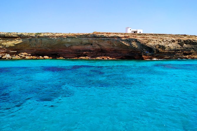 CRYSTAL WATERS SEA EXPERIENCE, from Figueretas - Meeting Point and Departure Details at Figueretas