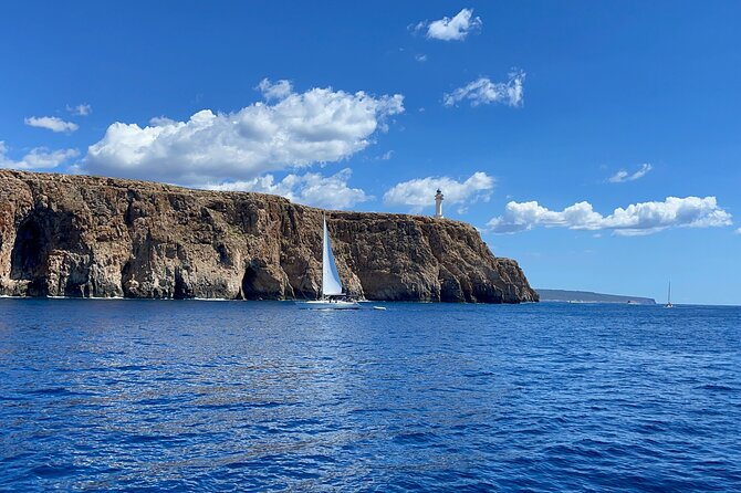 CRYSTAL WATERS SEA EXPERIENCE, from Figueretas - Food and Drinks Included on the Tour
