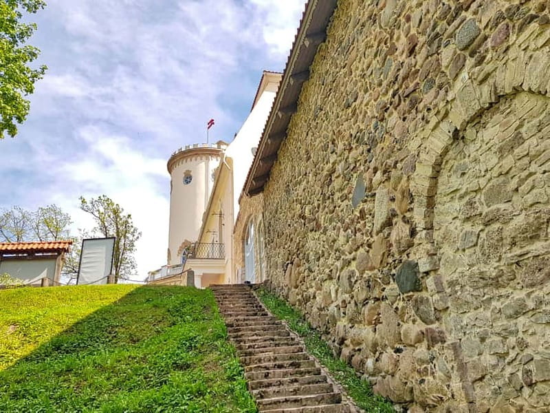 Csis, Lgatne & Sigulda Tour: Must-see Highlights - Comparing This Tour to Similar Latvian Excursions