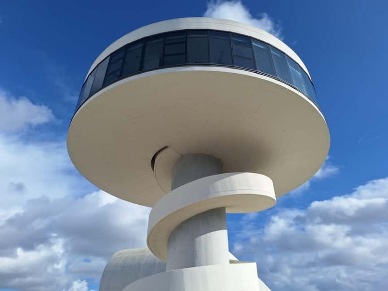 Cudillero, Aviles and Faro de Cabo Peñas tour from Oviedo - Pacing and Physical Considerations