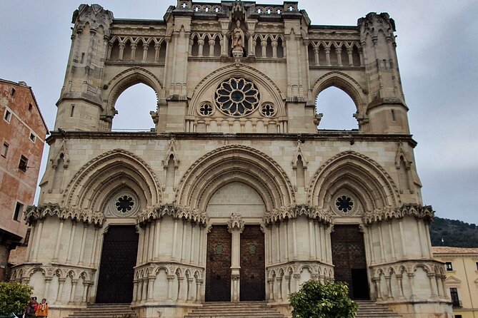 Cuenca and the Enchanted City Private Tour from Madrid - Key Points