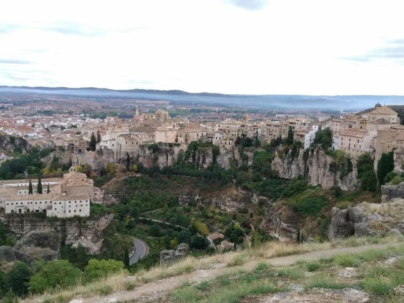 Cuenca: Nighttime Highlights Walking Tour in Spanish - Practical Tips for a Smooth Tour