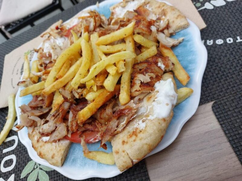 Culinary City Tour Ioannina - Practical Details: Meeting Point and Group Size