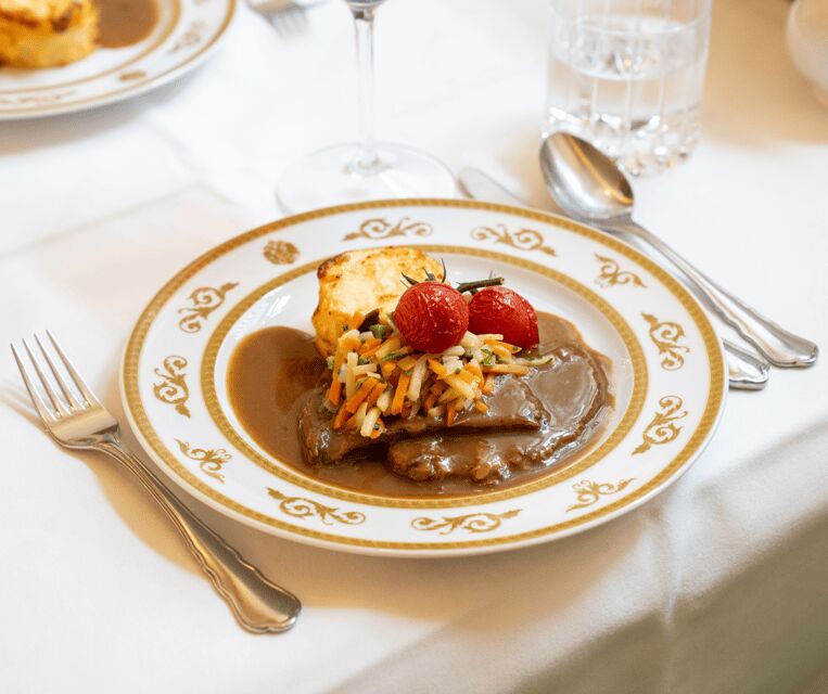 Culinary evening at the Gerstner K. u. K. Hofzuckerbäcker - Logistics and Practical Tips for a Smooth Evening