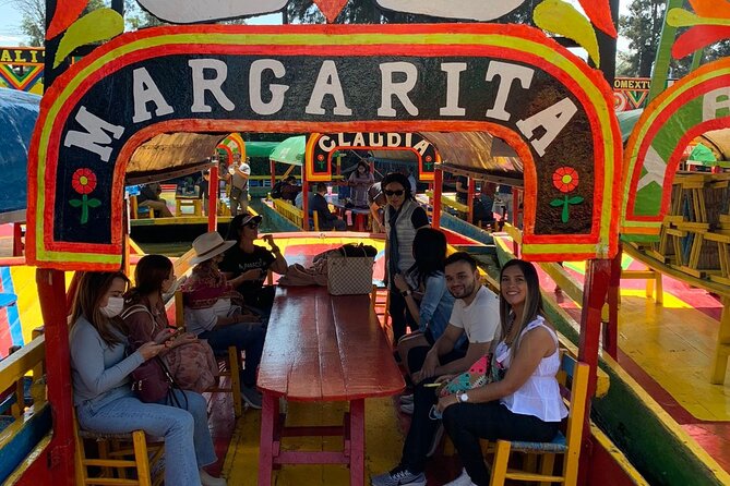 Cultural Tour in Mexico City: Xochimilco, Coyoacan and Murals - Marveling at Murals in Ciudad Universitaria