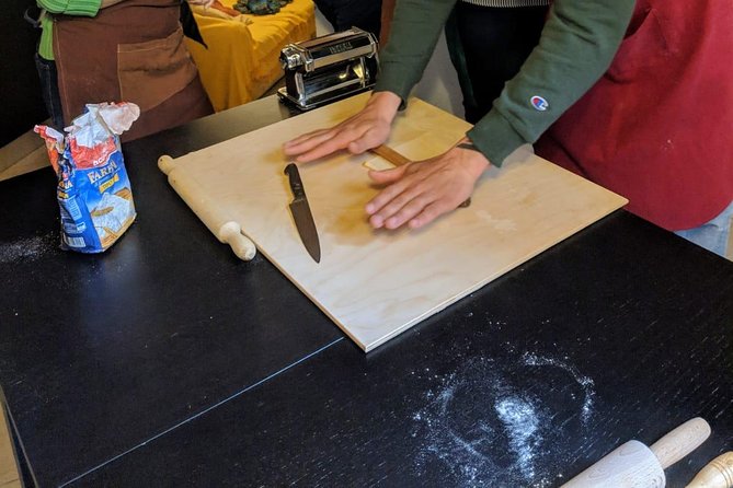 Culurgiones Cooking Class Cagliari - The Group Dynamic and Friendly Atmosphere