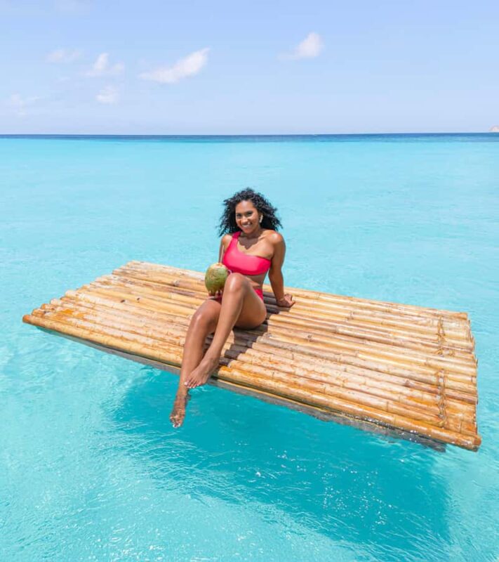 Curaçao: Bamboo Photoshoot with Cocktails - The Professional Guides and Photographers