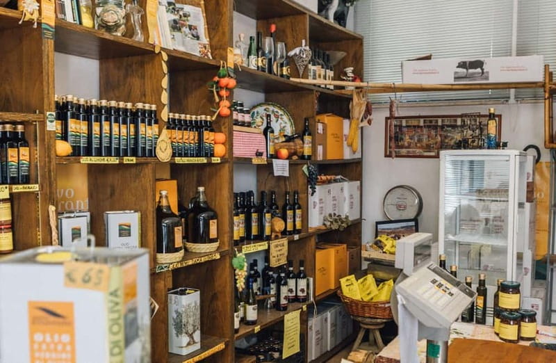 Cured Meat & Olive Oil Tasting & Visit near Pisa & Livorno - Sampling Cinta Senese Cured Meats