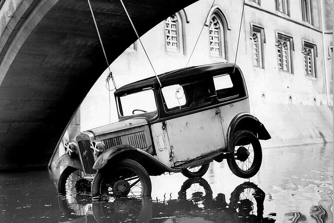 Curious Cambridge - Cambridge's Most Entertaining History Tour - Cambridge Market Square and the Town’s Historic Buzz