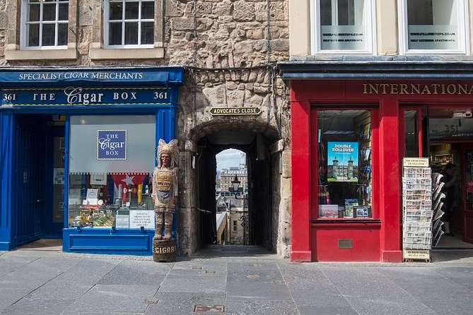 Curious Tales of the Royal Mile - Private Walking Tour - Key Points
