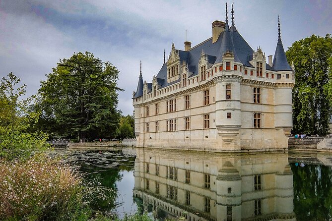 Customized Private Loire Valley Tour from Paris - Discovering the Loire Valley’s Famous Castles and Scenic Landscape
