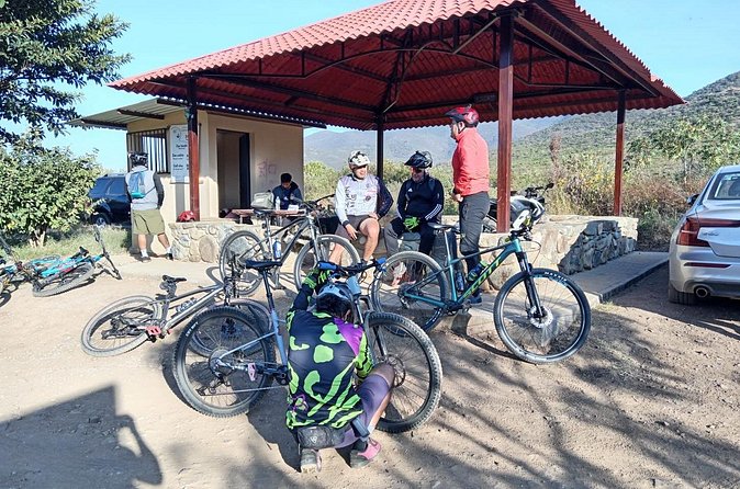 Cycle through the creeks and the dam of St. Domingo Tomaltepec - Logistics and Meeting Details